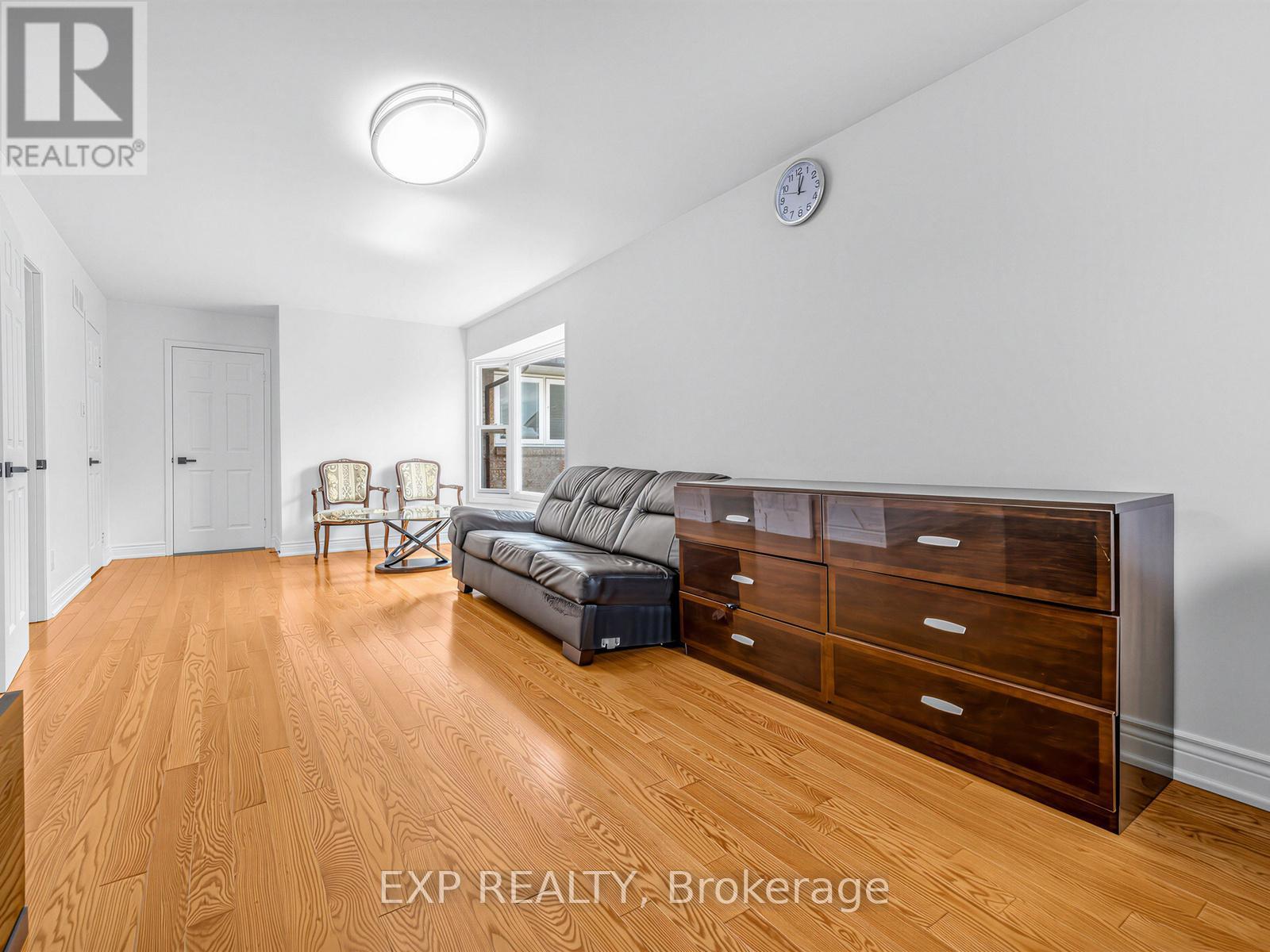 125 Green Bush Crescent, Vaughan, Ontario  L4J 5M3 - Photo 16 - N13016096