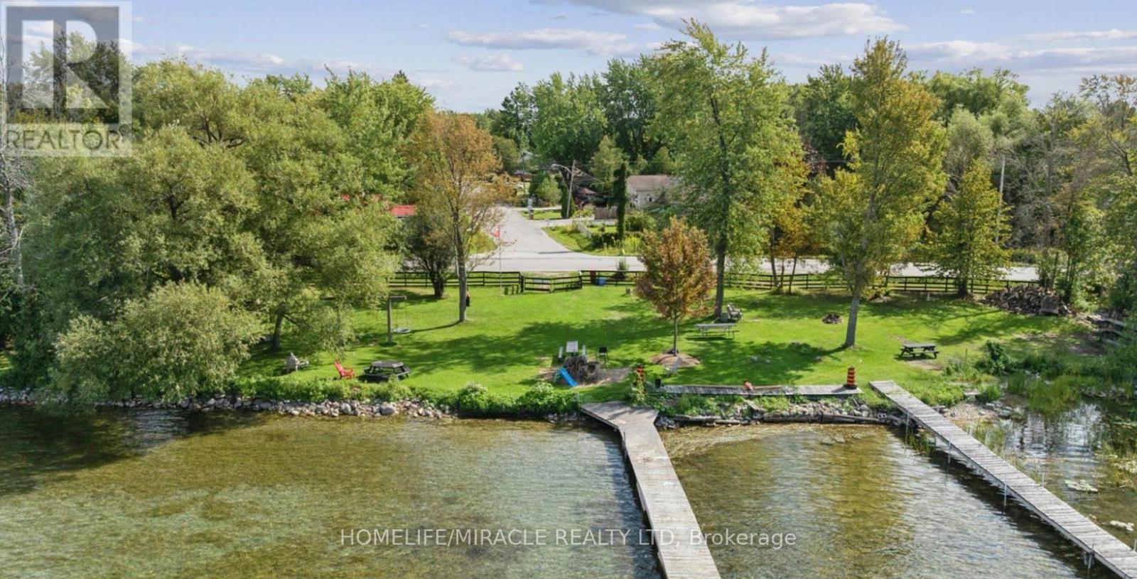 2 Della Street, Georgina, Ontario  L0E 1R0 - Photo 2 - N13016138