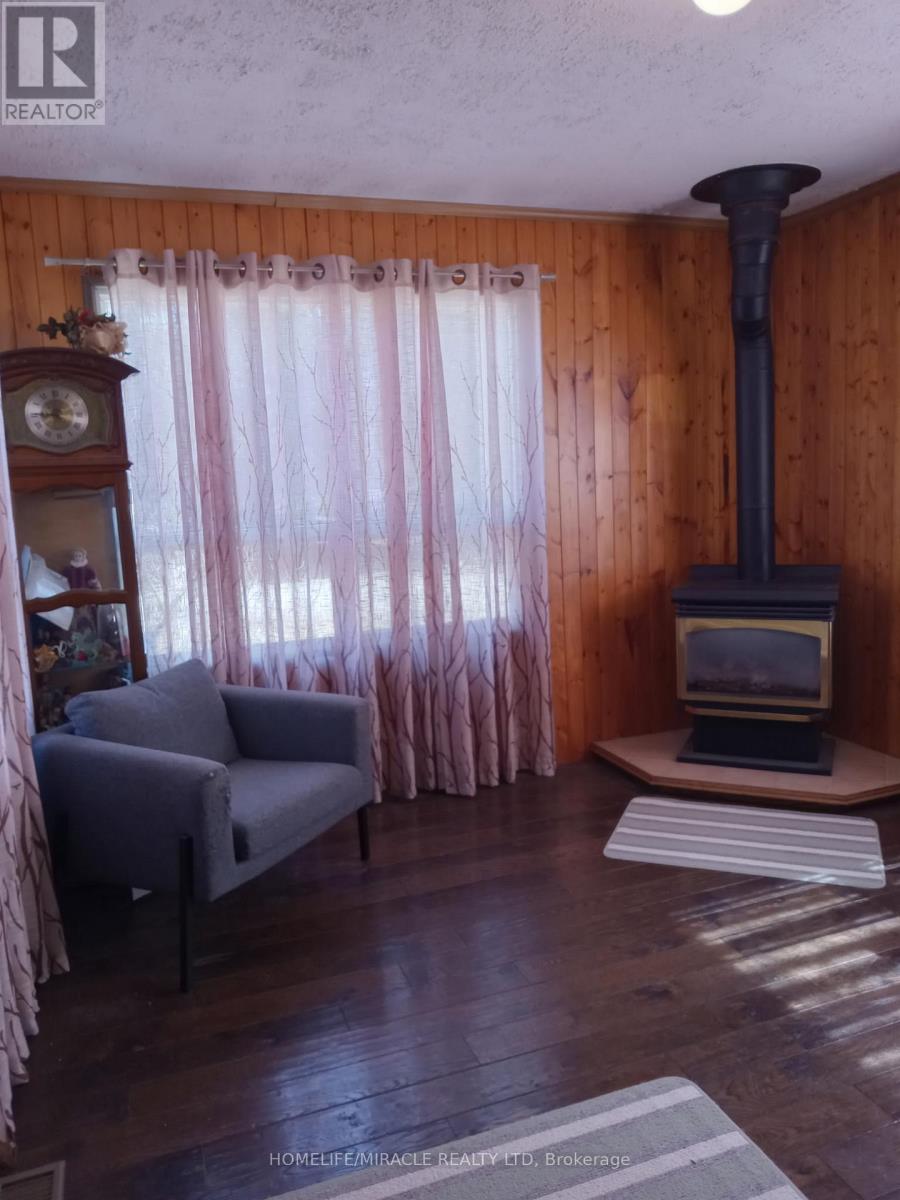 2 Della Street, Georgina, Ontario  L0E 1R0 - Photo 26 - N13016138