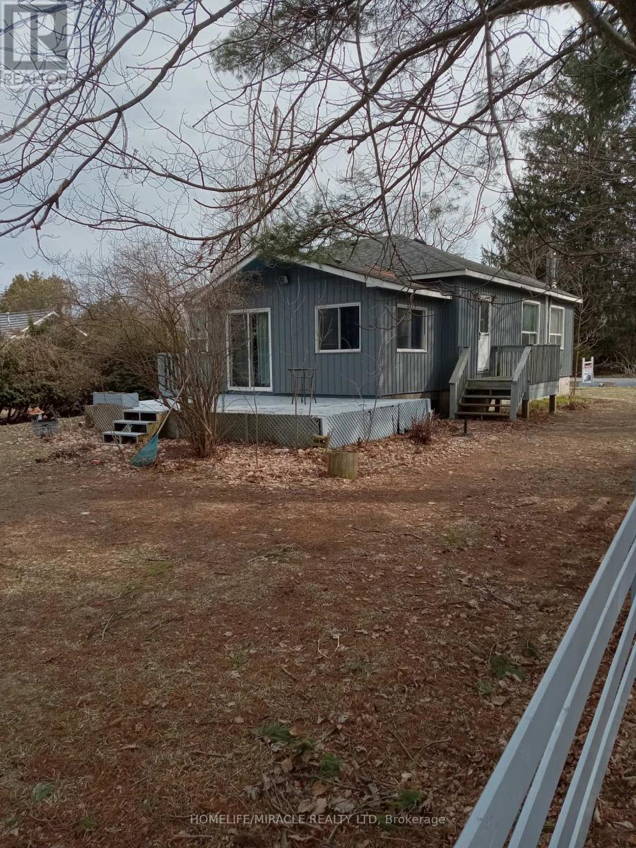 2 Della Street, Georgina, Ontario  L0E 1R0 - Photo 7 - N13016138