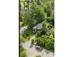 2 DELLA STREET, Georgina, Ontario