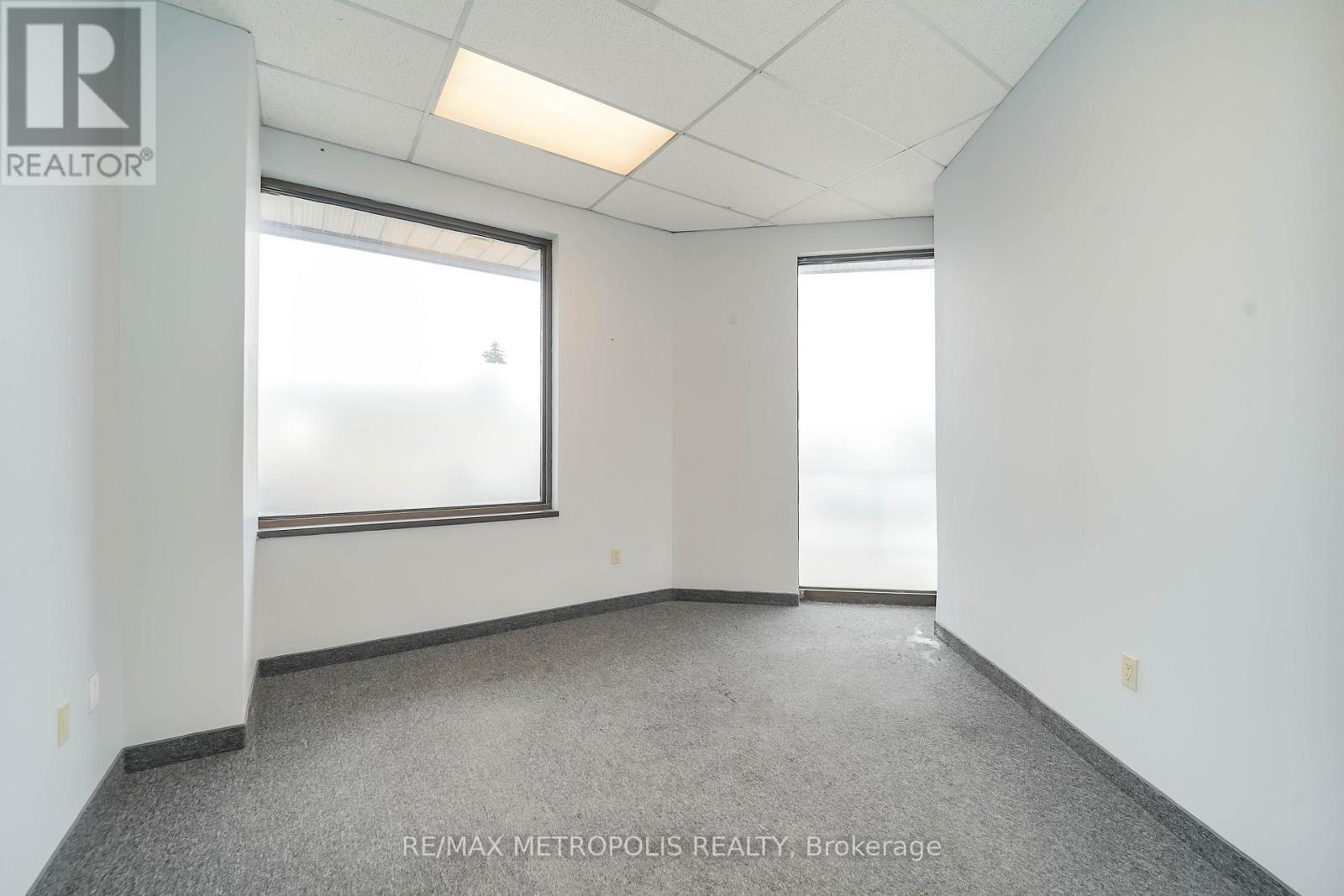 1 - 21 Essa Road, Barrie, Ontario  L4N 3K4 - Photo 20 - S13016092