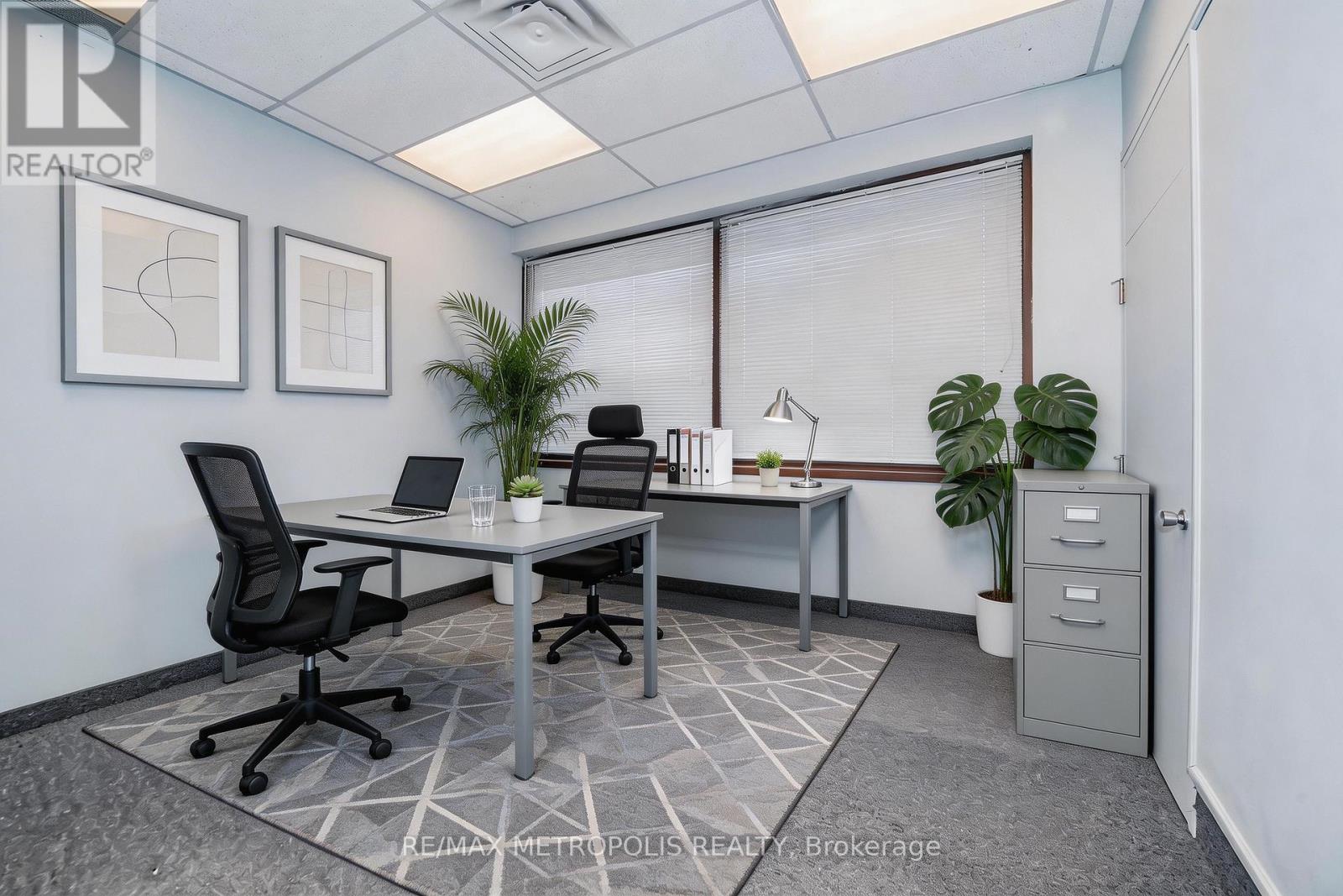 1 - 21 Essa Road, Barrie, Ontario  L4N 3K4 - Photo 25 - S13016092