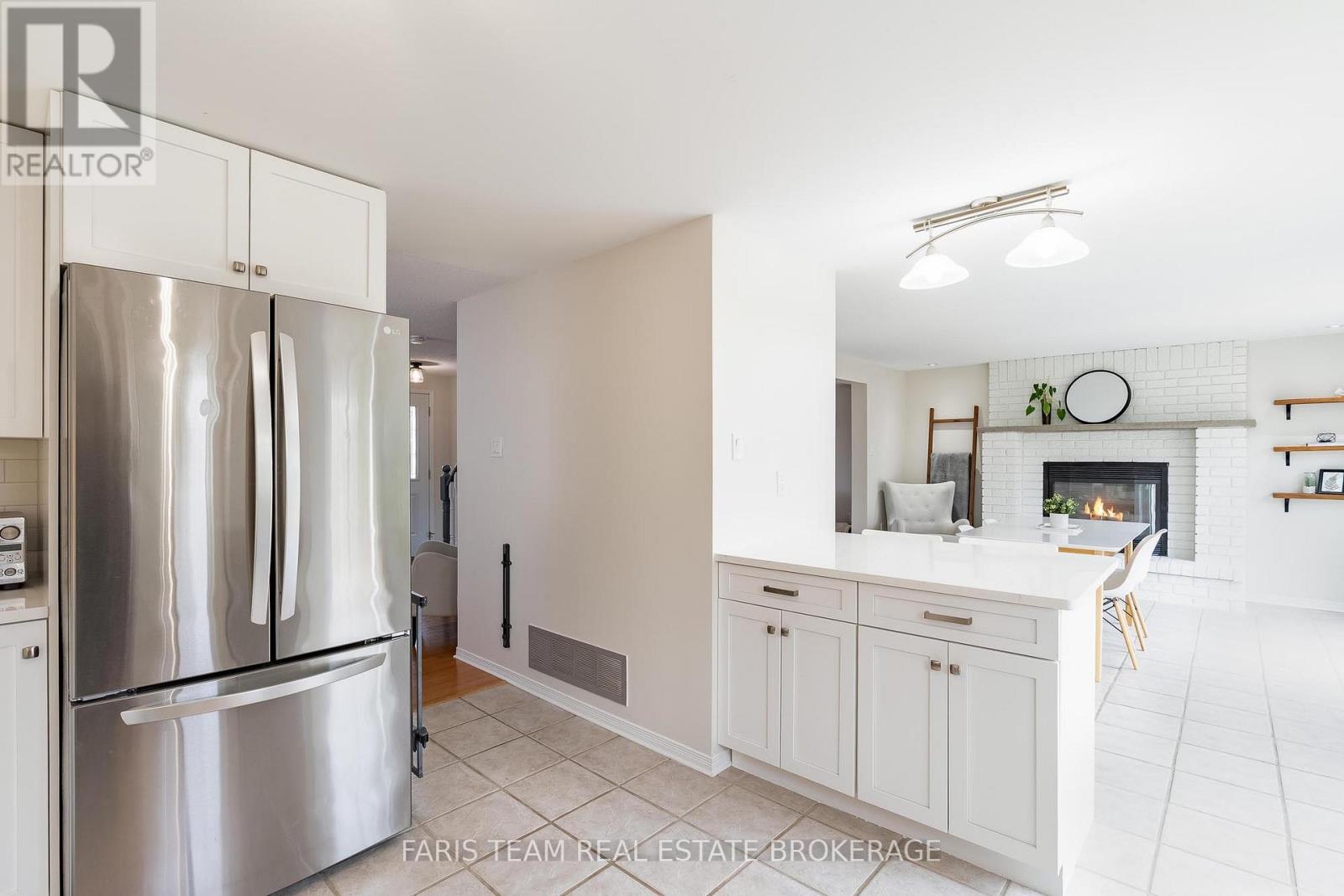 409 Anne Street N, Barrie, Ontario  L4N 7A4 - Photo 10 - S13016140