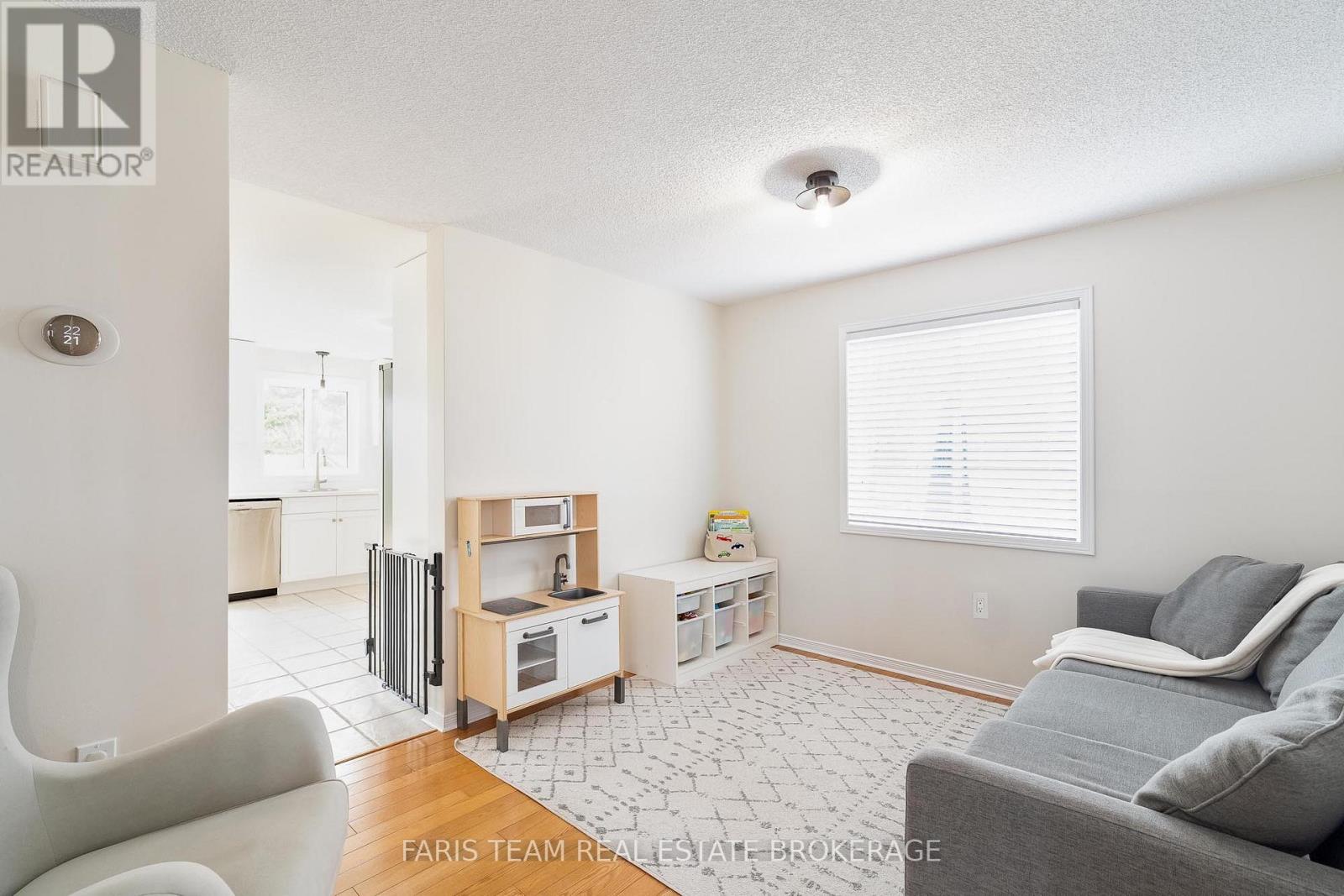 409 Anne Street N, Barrie, Ontario  L4N 7A4 - Photo 15 - S13016140