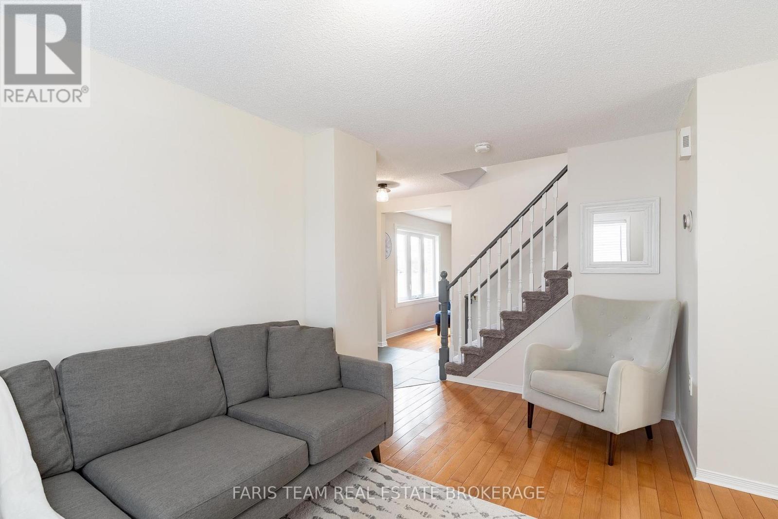 409 Anne Street N, Barrie, Ontario  L4N 7A4 - Photo 17 - S13016140