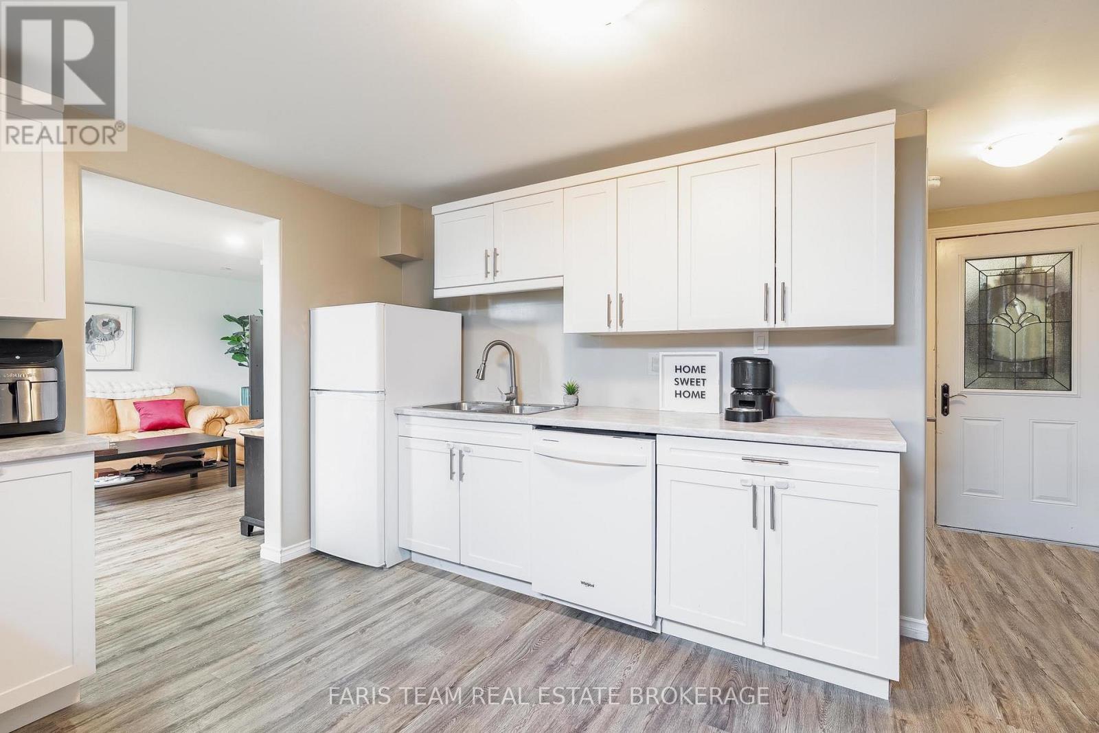 409 Anne Street N, Barrie, Ontario  L4N 7A4 - Photo 33 - S13016140