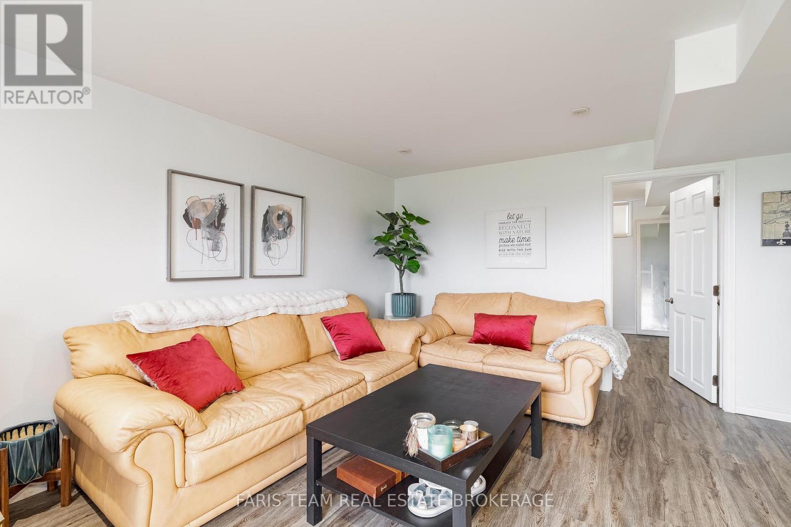 409 Anne Street N, Barrie, Ontario  L4N 7A4 - Photo 34 - S13016140