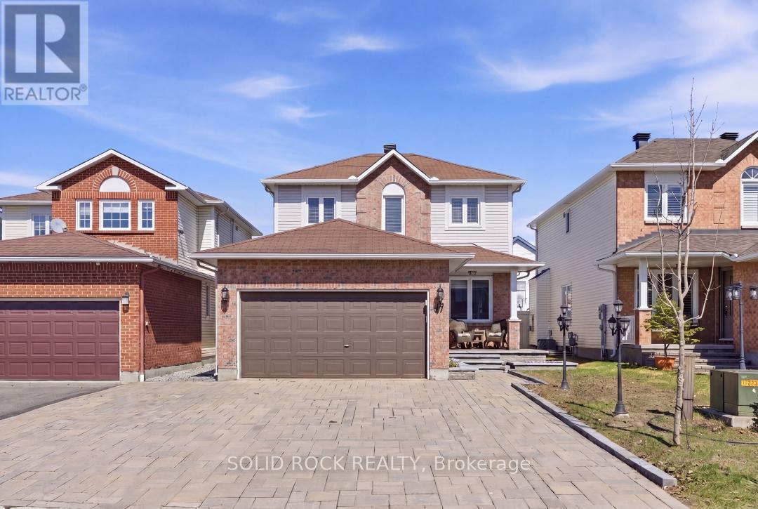 17 SHANDON AVENUE, Ottawa, Ontario