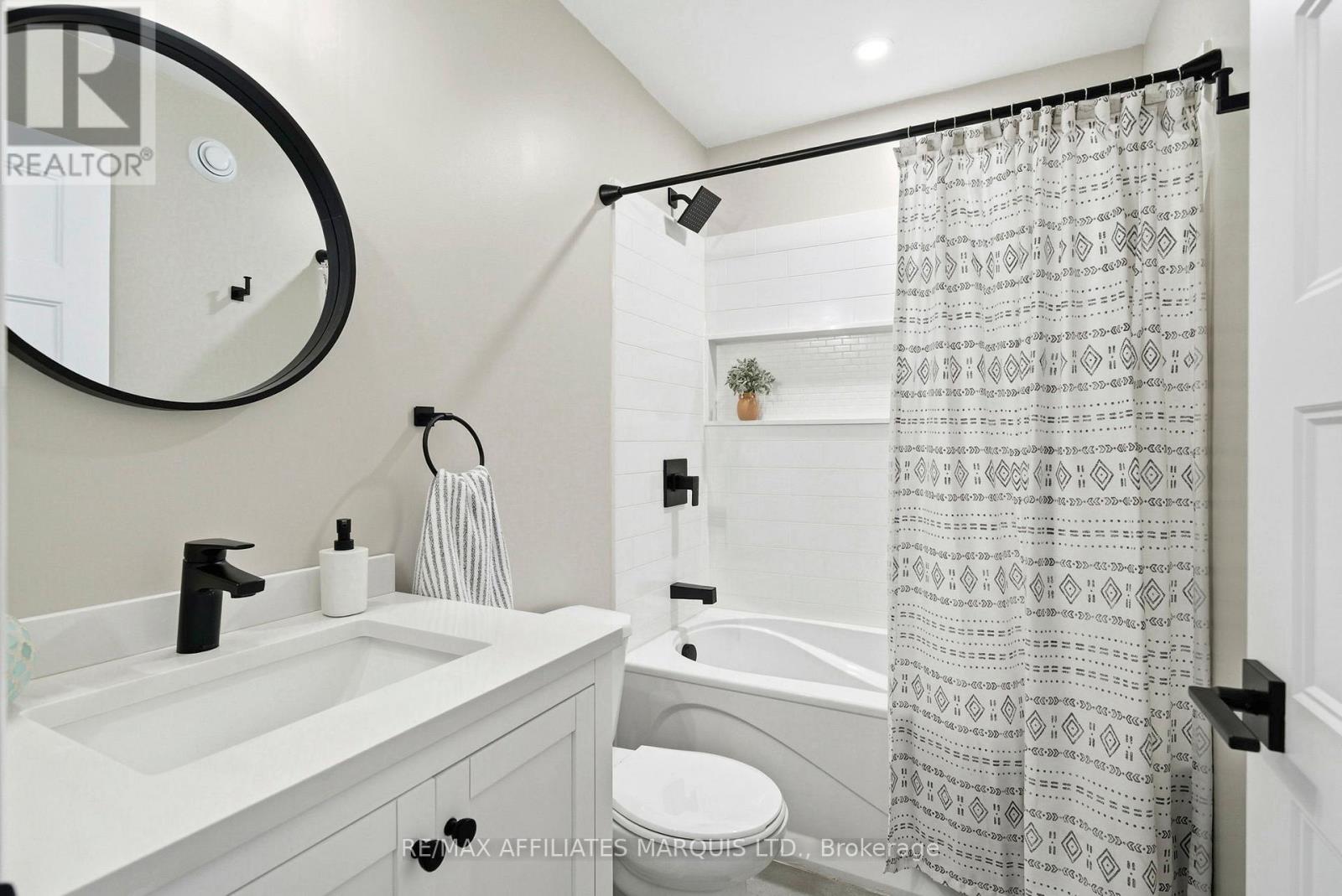 6836 James Crescent, South Glengarry, Ontario  K0C 2E0 - Photo 28 - X12967334