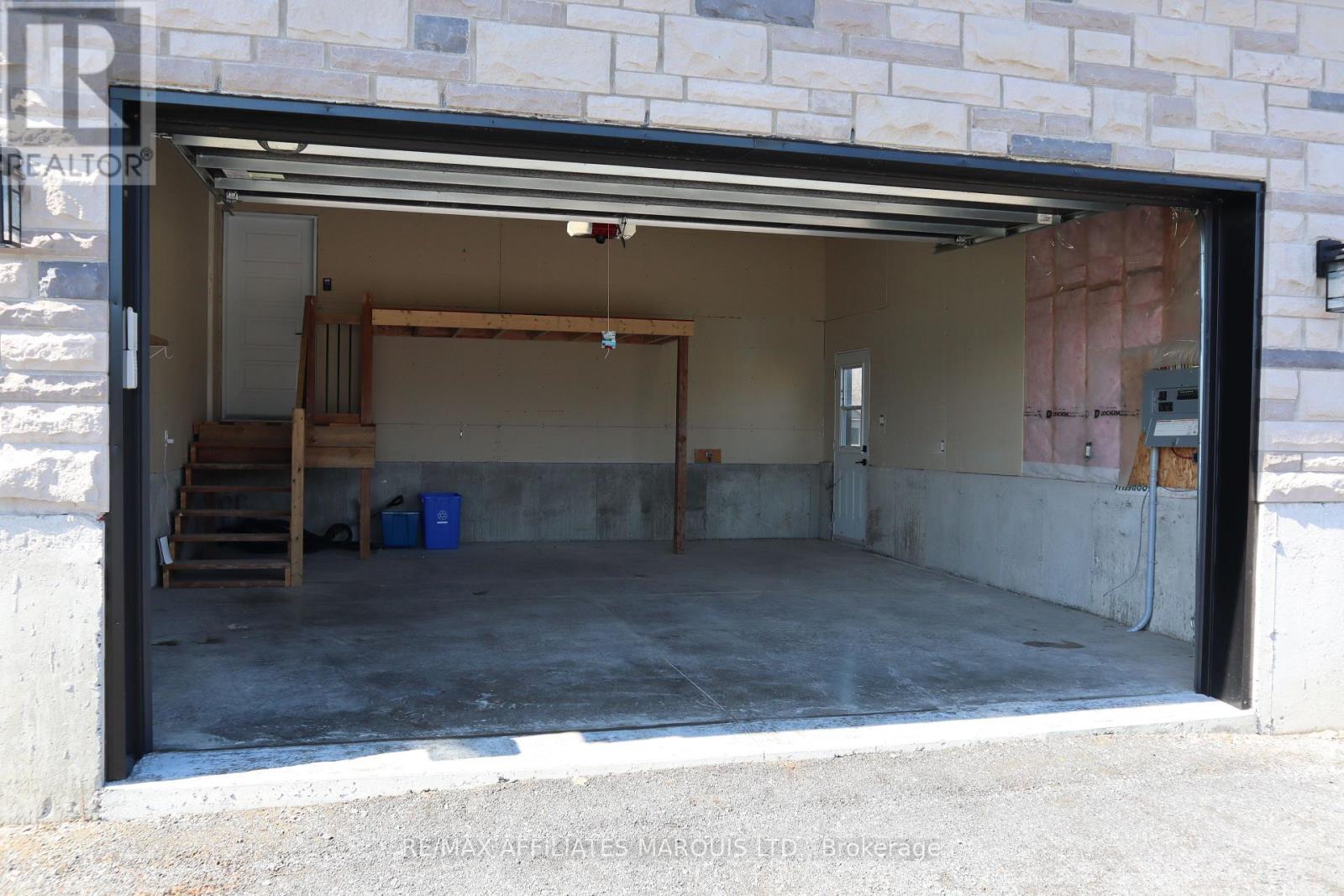 6836 James Crescent, South Glengarry, Ontario  K0C 2E0 - Photo 43 - X12967334