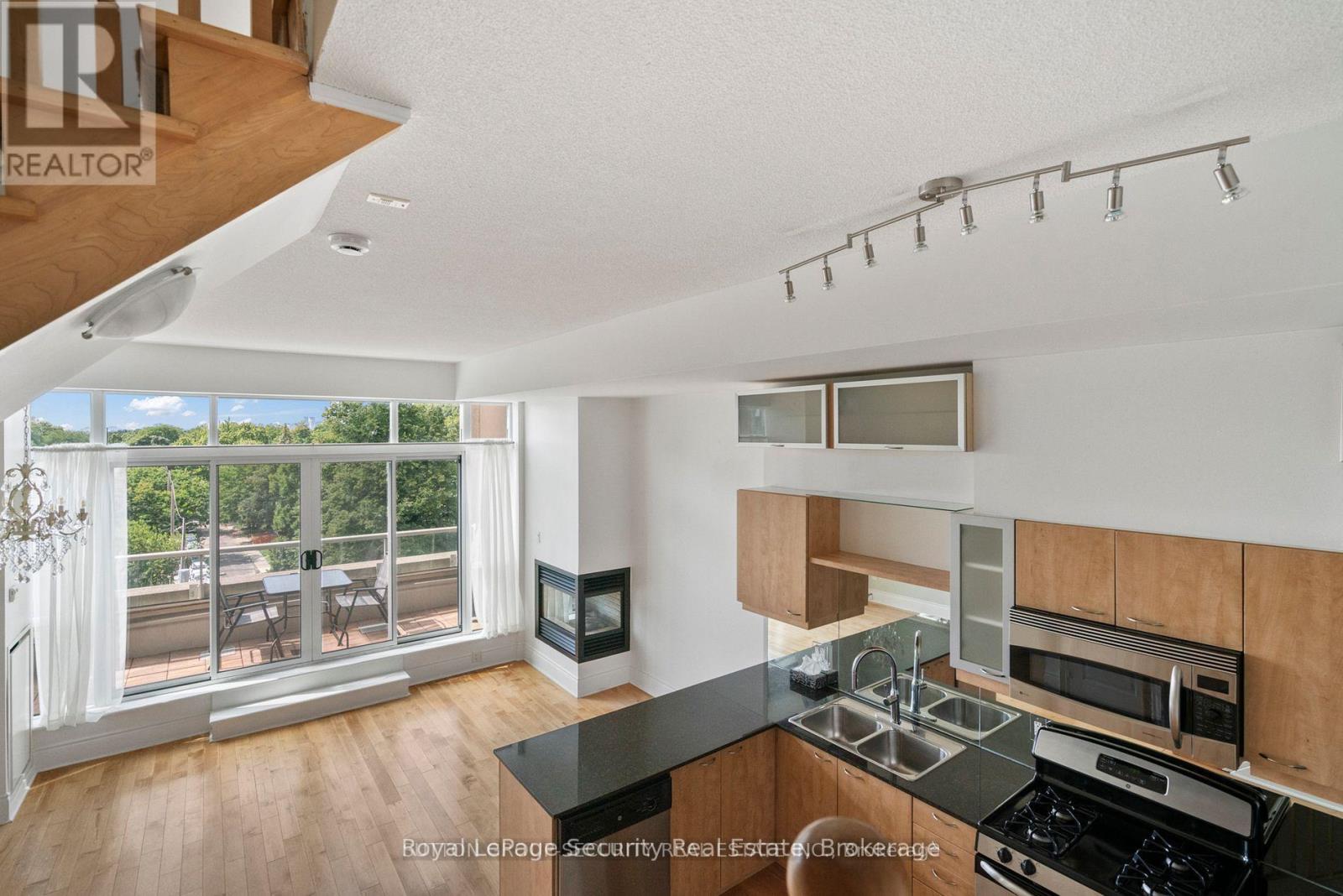 511 - 437 Roncesvalles Avenue, Toronto, Ontario  M6R 3B9 - Photo 29 - W13016032