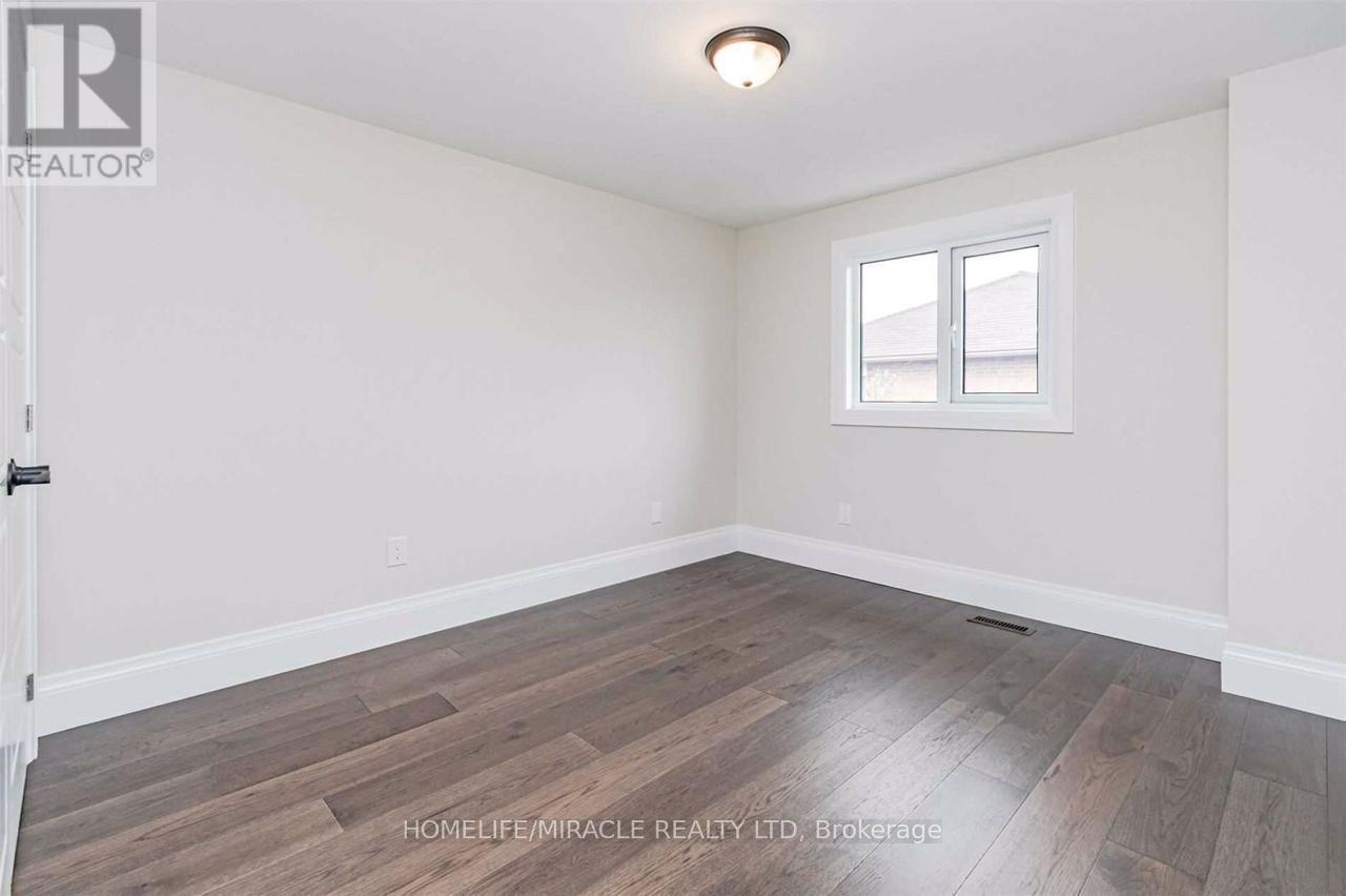 40 Leatherhead Court, Brampton, Ontario  L6S 5E7 - Photo 23 - W13016040