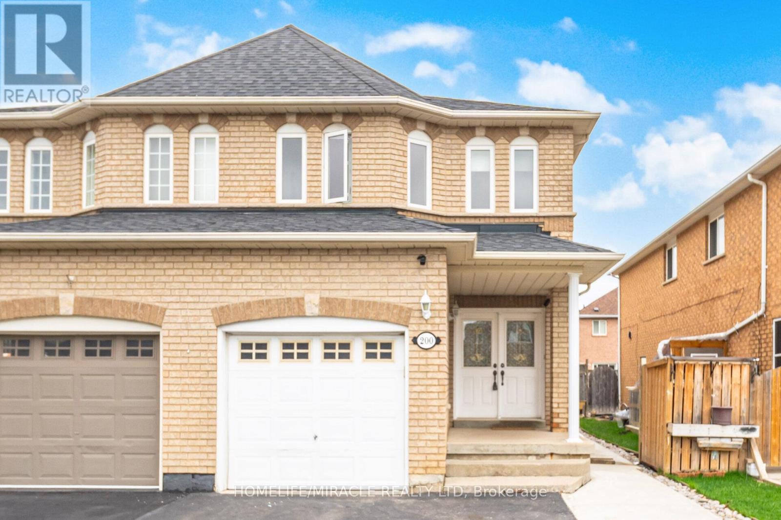 200 TILLER TRAIL, Brampton, Ontario