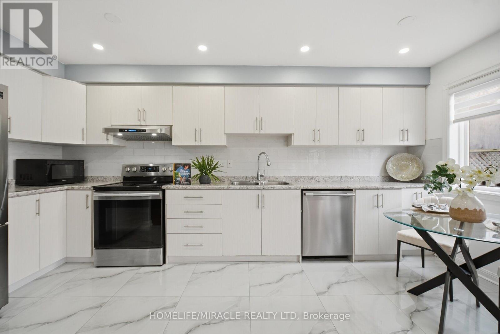 200 Tiller Trail, Brampton, Ontario  L6X 4T1 - Photo 17 - W13016094