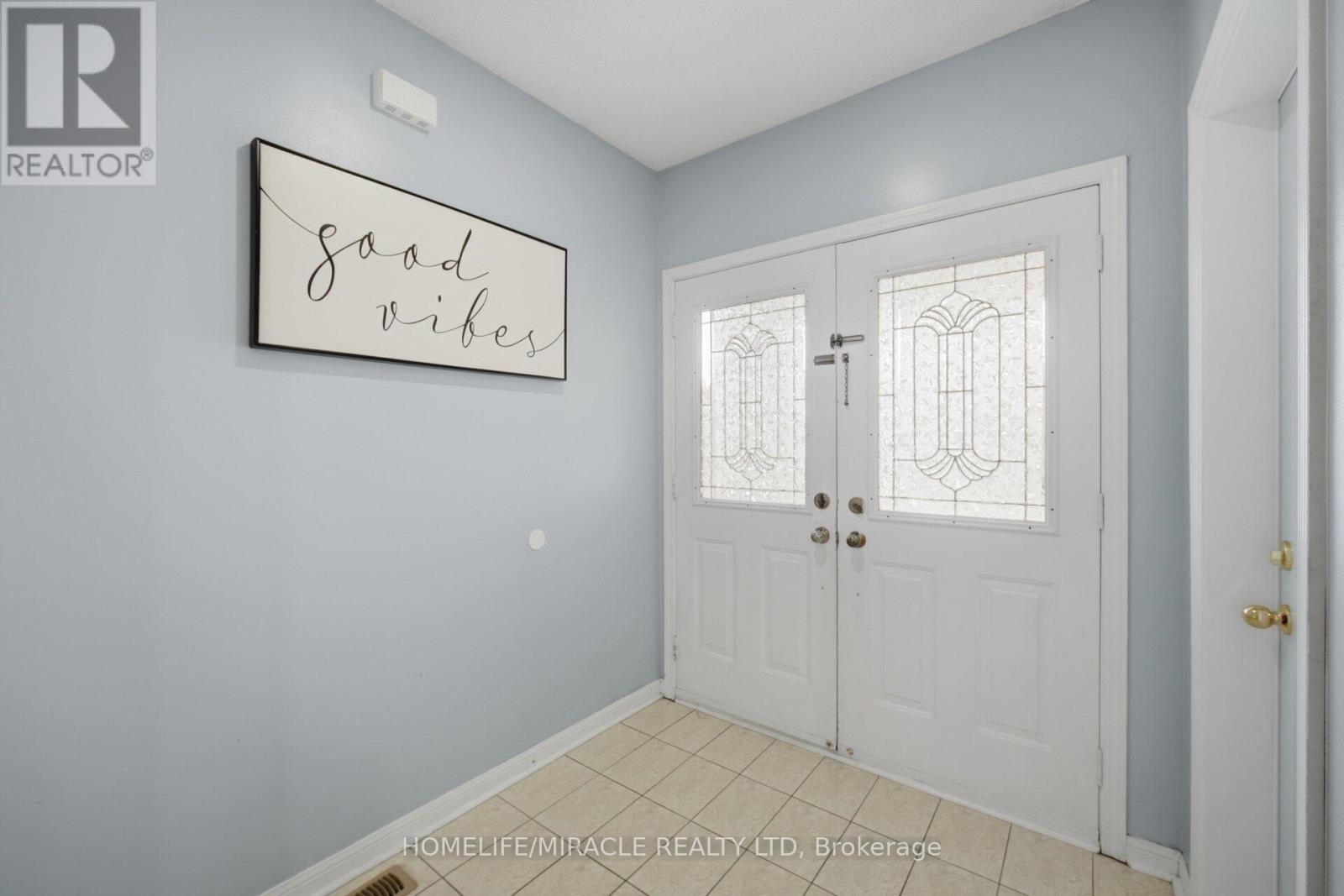 200 Tiller Trail, Brampton, Ontario  L6X 4T1 - Photo 7 - W13016094