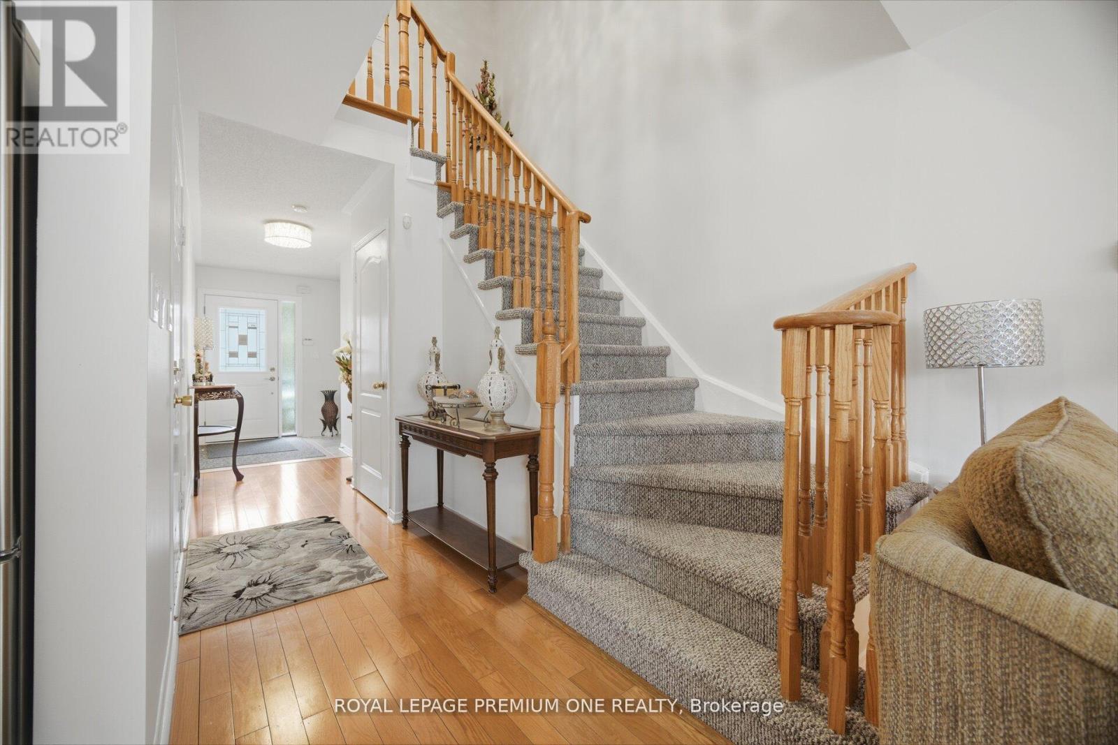 64 Mare Crescent, Toronto, Ontario  M9W 7E7 - Photo 19 - W13016106