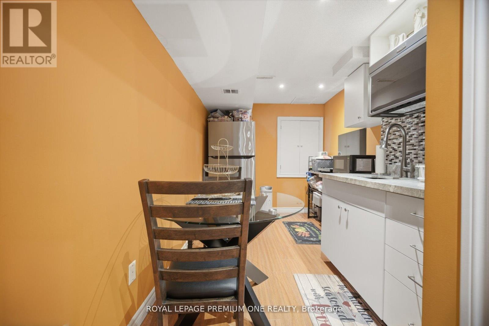 64 Mare Crescent, Toronto, Ontario  M9W 7E7 - Photo 37 - W13016106