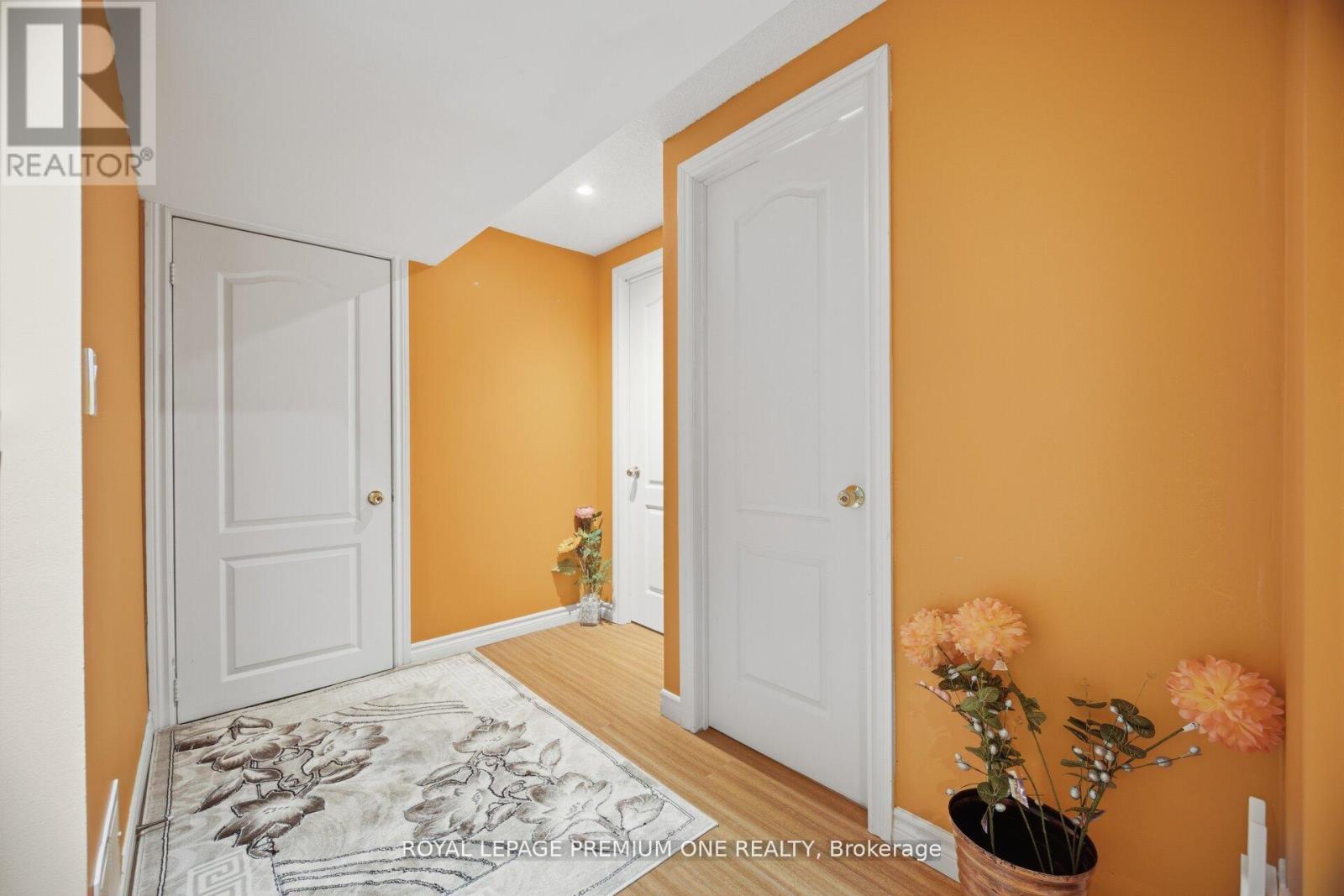 64 Mare Crescent, Toronto, Ontario  M9W 7E7 - Photo 41 - W13016106