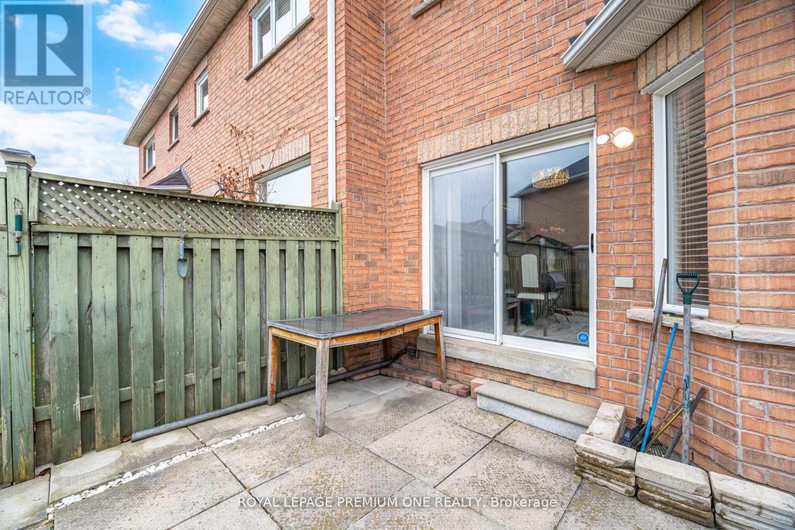 64 Mare Crescent, Toronto, Ontario  M9W 7E7 - Photo 46 - W13016106