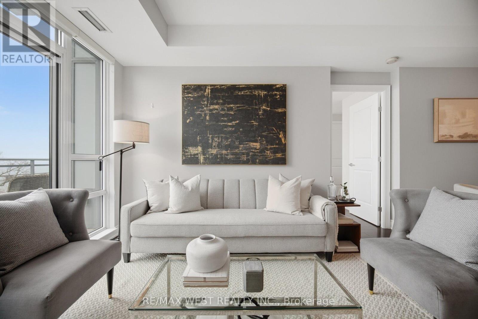 825 - 3500 LAKESHORE ROAD W, Oakville, Ontario