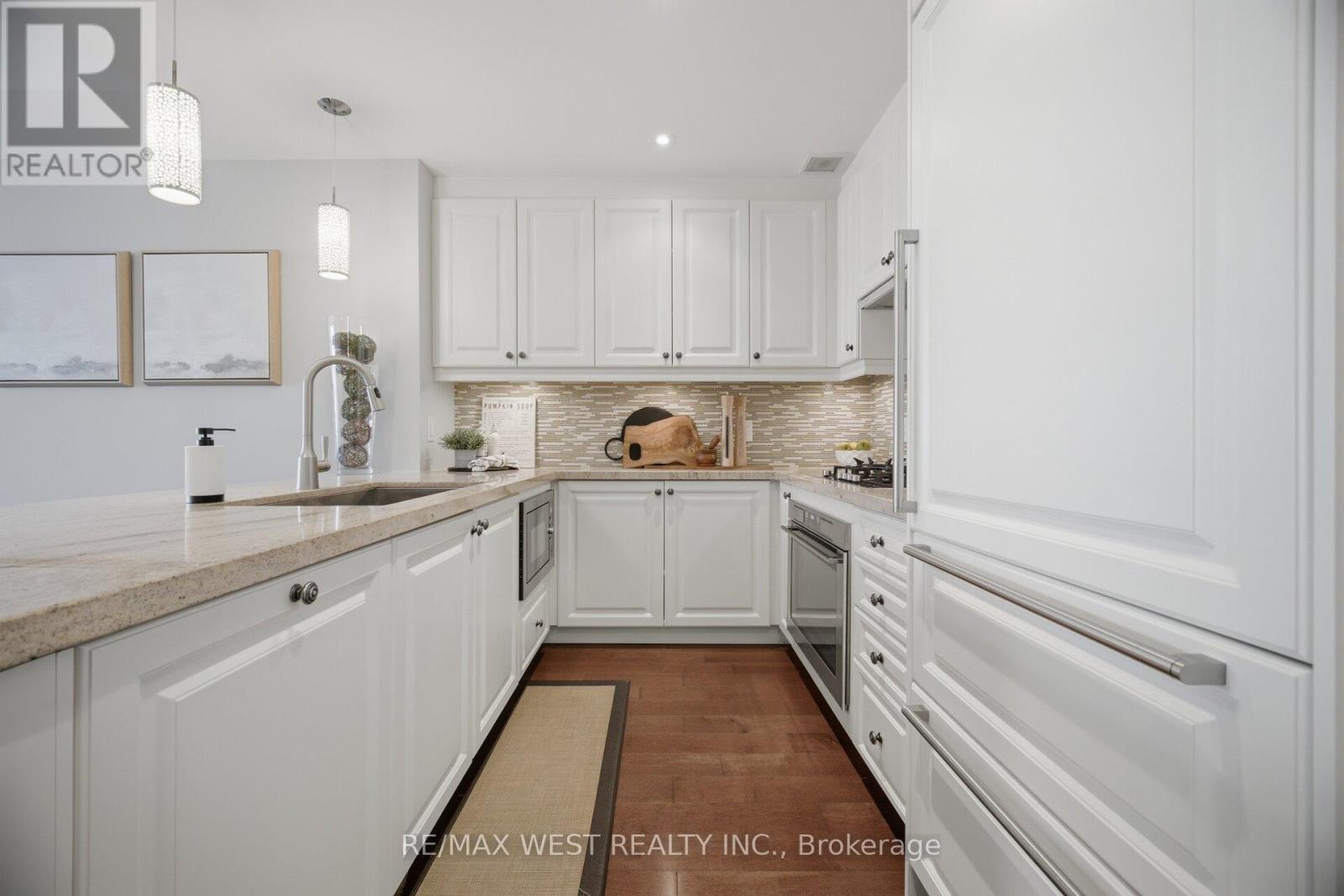 825 - 3500 Lakeshore Road W, Oakville, Ontario  L6L 0B4 - Photo 10 - W13016108