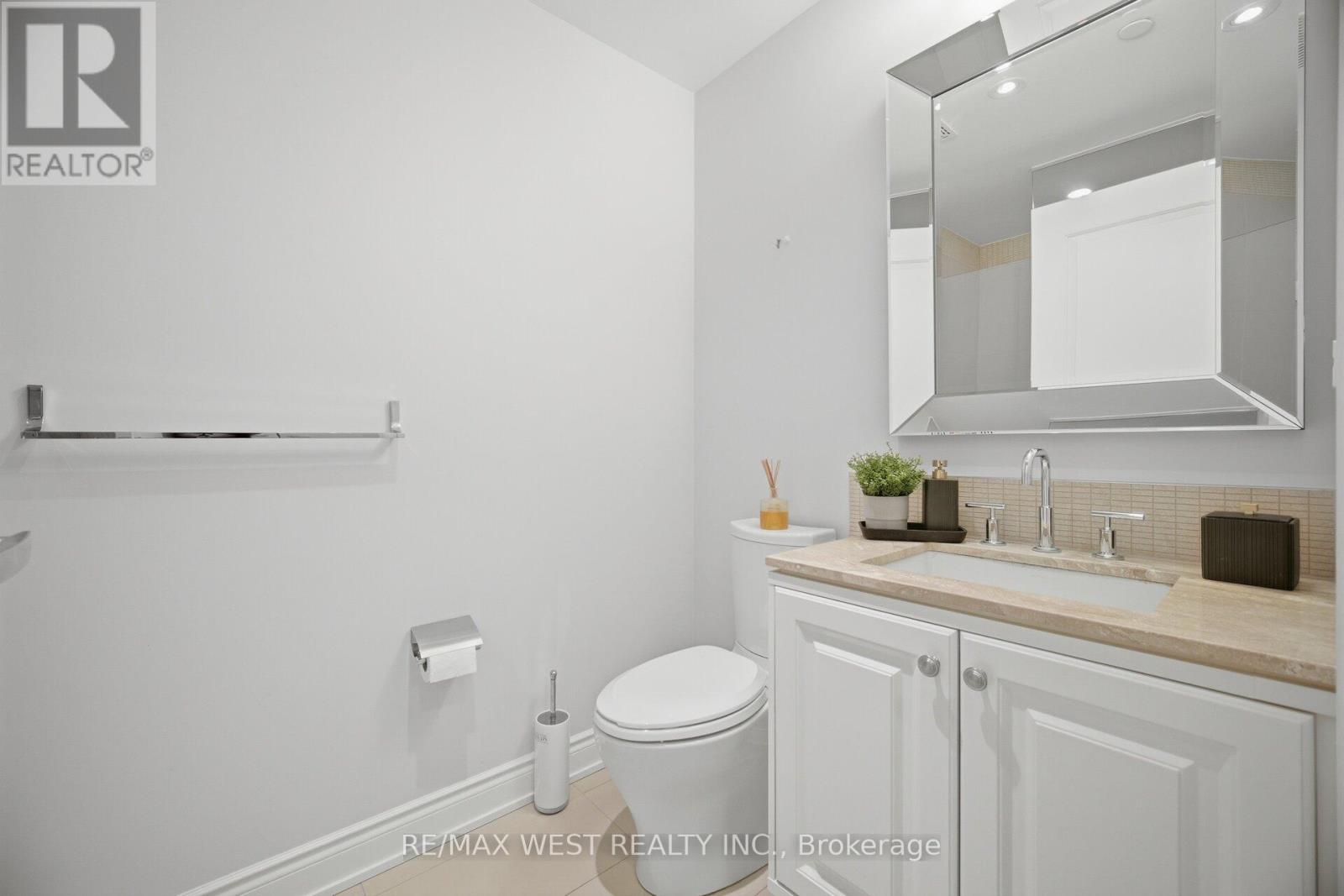 825 - 3500 Lakeshore Road W, Oakville, Ontario  L6L 0B4 - Photo 26 - W13016108