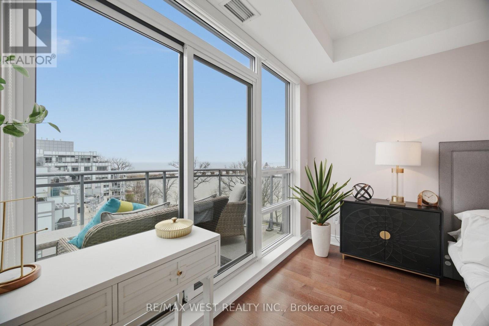 825 - 3500 Lakeshore Road W, Oakville, Ontario  L6L 0B4 - Photo 30 - W13016108