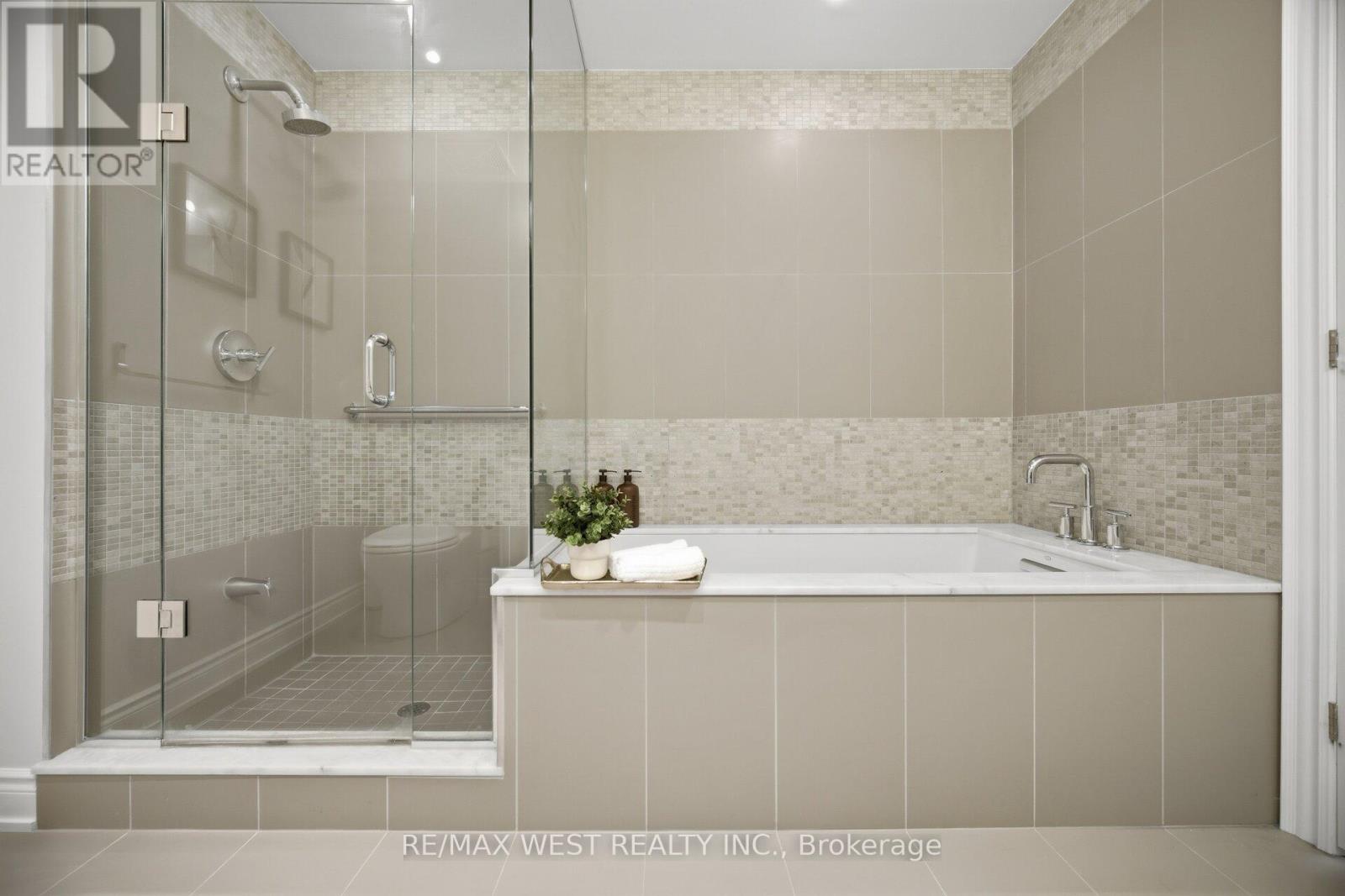 825 - 3500 Lakeshore Road W, Oakville, Ontario  L6L 0B4 - Photo 34 - W13016108