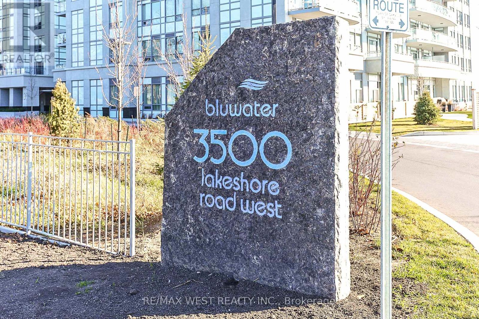 825 - 3500 Lakeshore Road W, Oakville, Ontario  L6L 0B4 - Photo 4 - W13016108