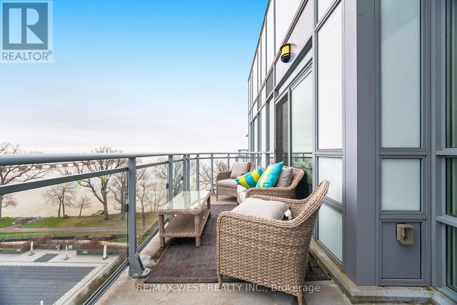 825 - 3500 Lakeshore Road W, Oakville, Ontario  L6L 0B4 - Photo 41 - W13016108