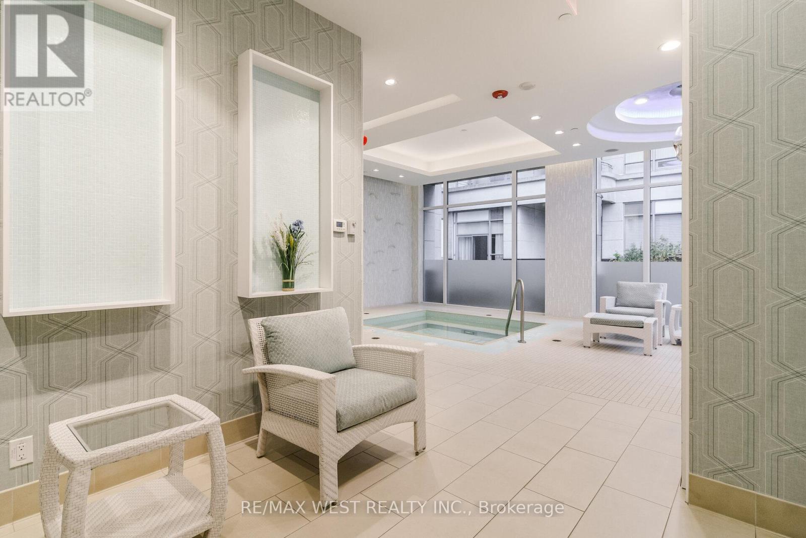 825 - 3500 Lakeshore Road W, Oakville, Ontario  L6L 0B4 - Photo 47 - W13016108