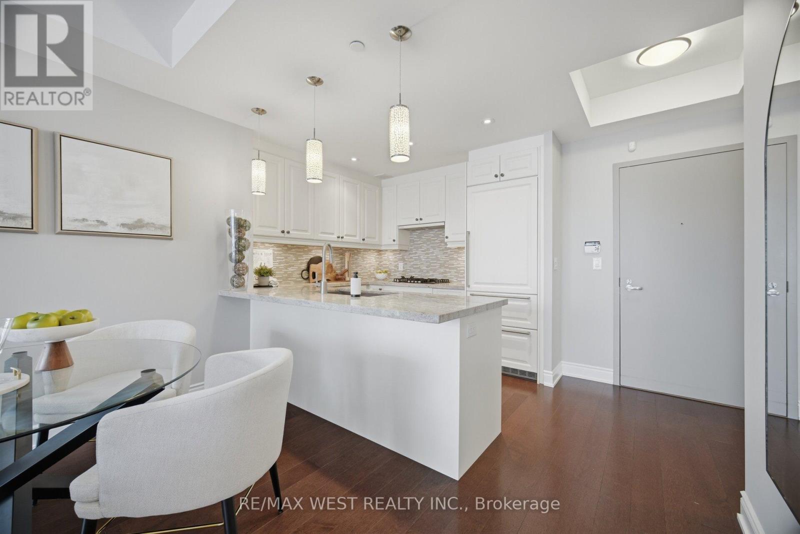 825 - 3500 Lakeshore Road W, Oakville, Ontario  L6L 0B4 - Photo 8 - W13016108