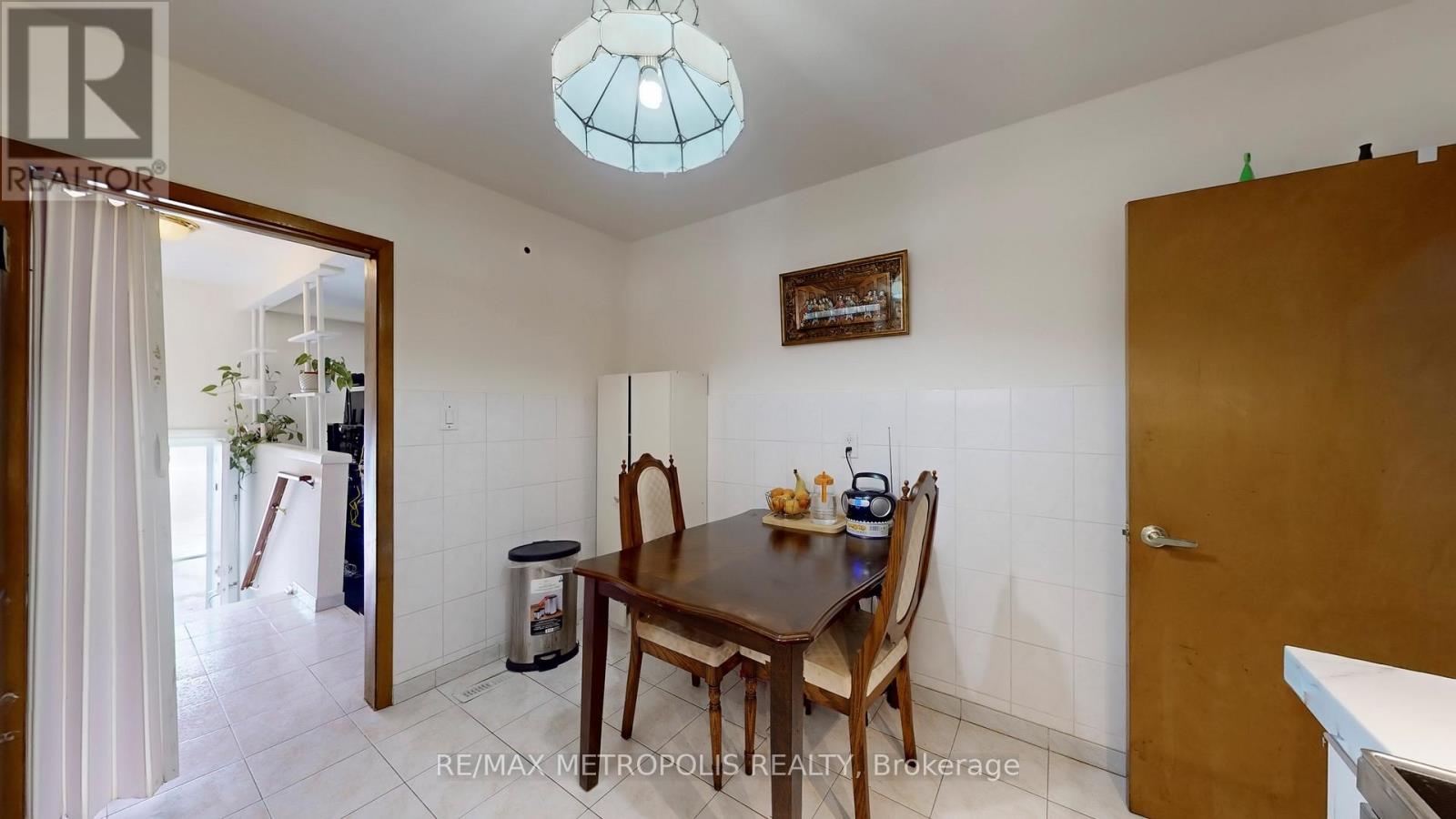 68 Paulvale Crescent, Toronto, Ontario  M3J 1K5 - Photo 13 - W13016128