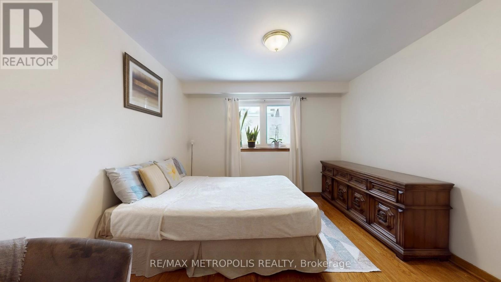 68 Paulvale Crescent, Toronto, Ontario  M3J 1K5 - Photo 16 - W13016128