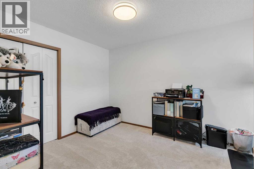 265 Bridlemeadows Common Sw, Calgary, Alberta  T2Y 4V4 - Photo 36 - A2302149