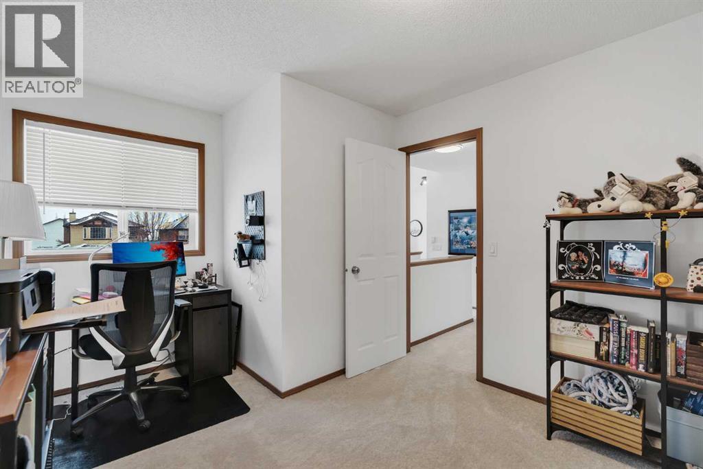 265 Bridlemeadows Common Sw, Calgary, Alberta  T2Y 4V4 - Photo 37 - A2302149