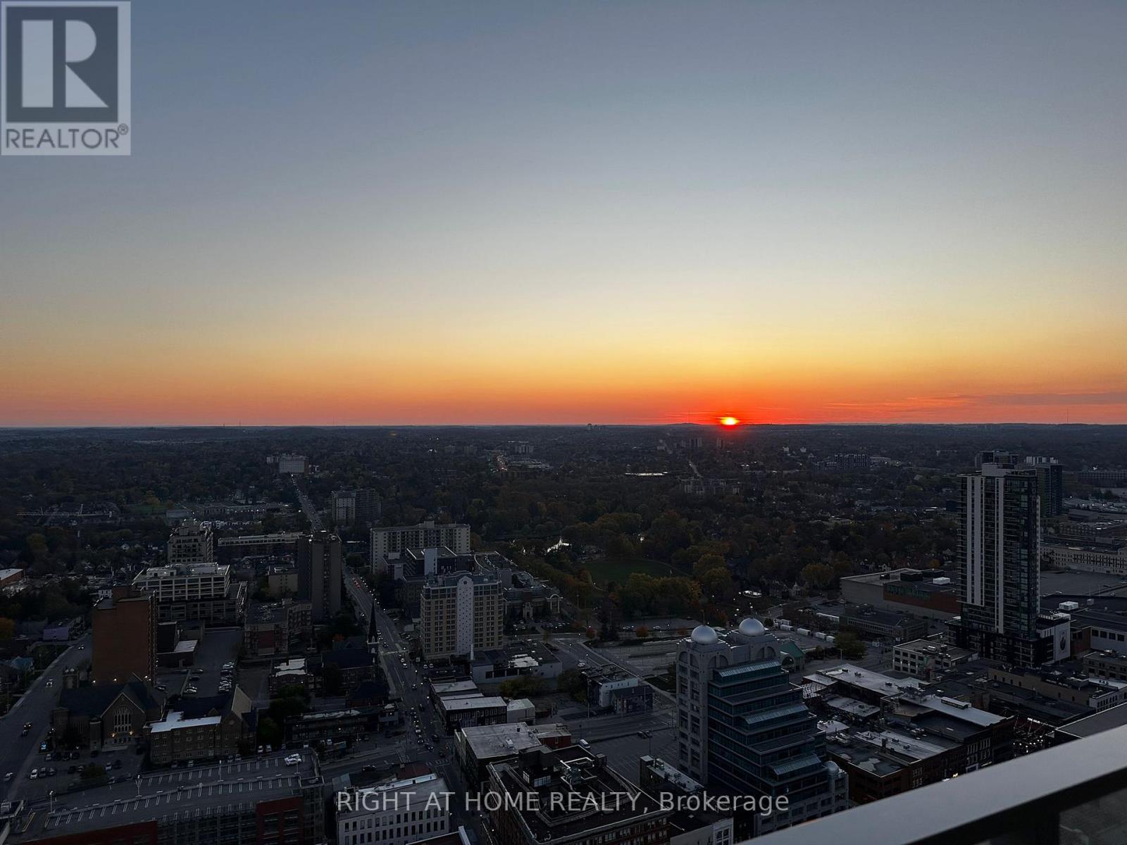 3910 - 60 Frederick Street, Kitchener, Ontario  N2H 0C7 - Photo 7 - X13016030