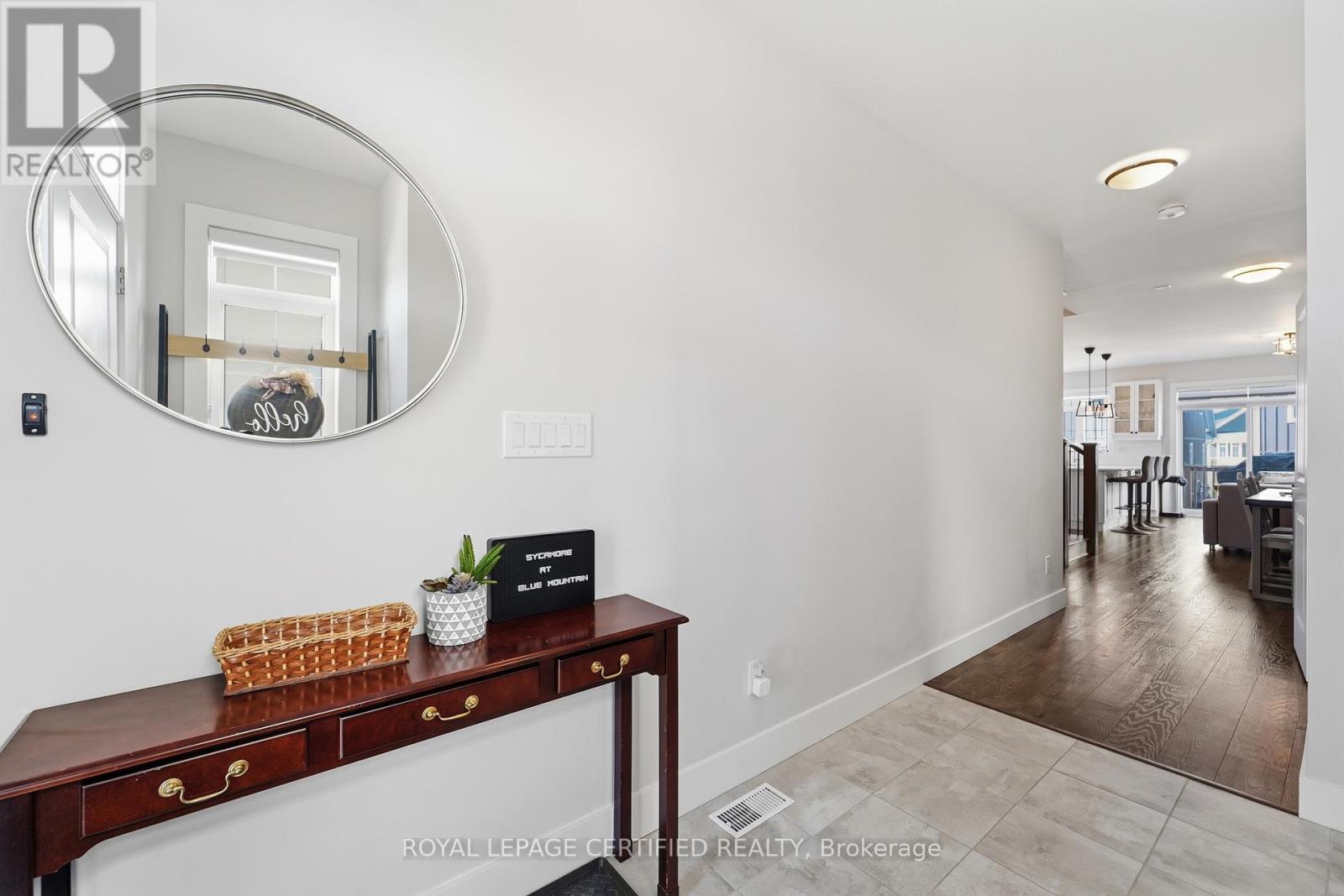 146 Sycamore Street, Blue Mountains, Ontario  L9Y 4E4 - Photo 2 - X13016064