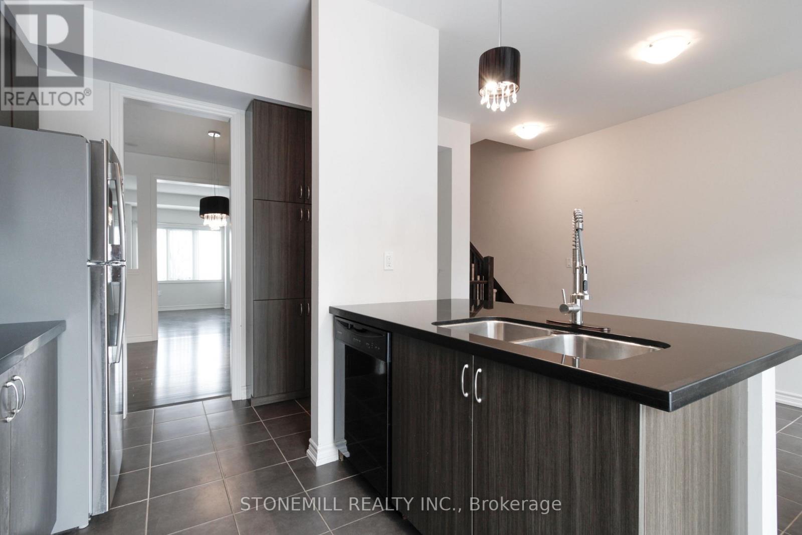 5 - 3130 Boxford Crescent, Mississauga, Ontario  L5M 0X1 - Photo 15 - W12944060