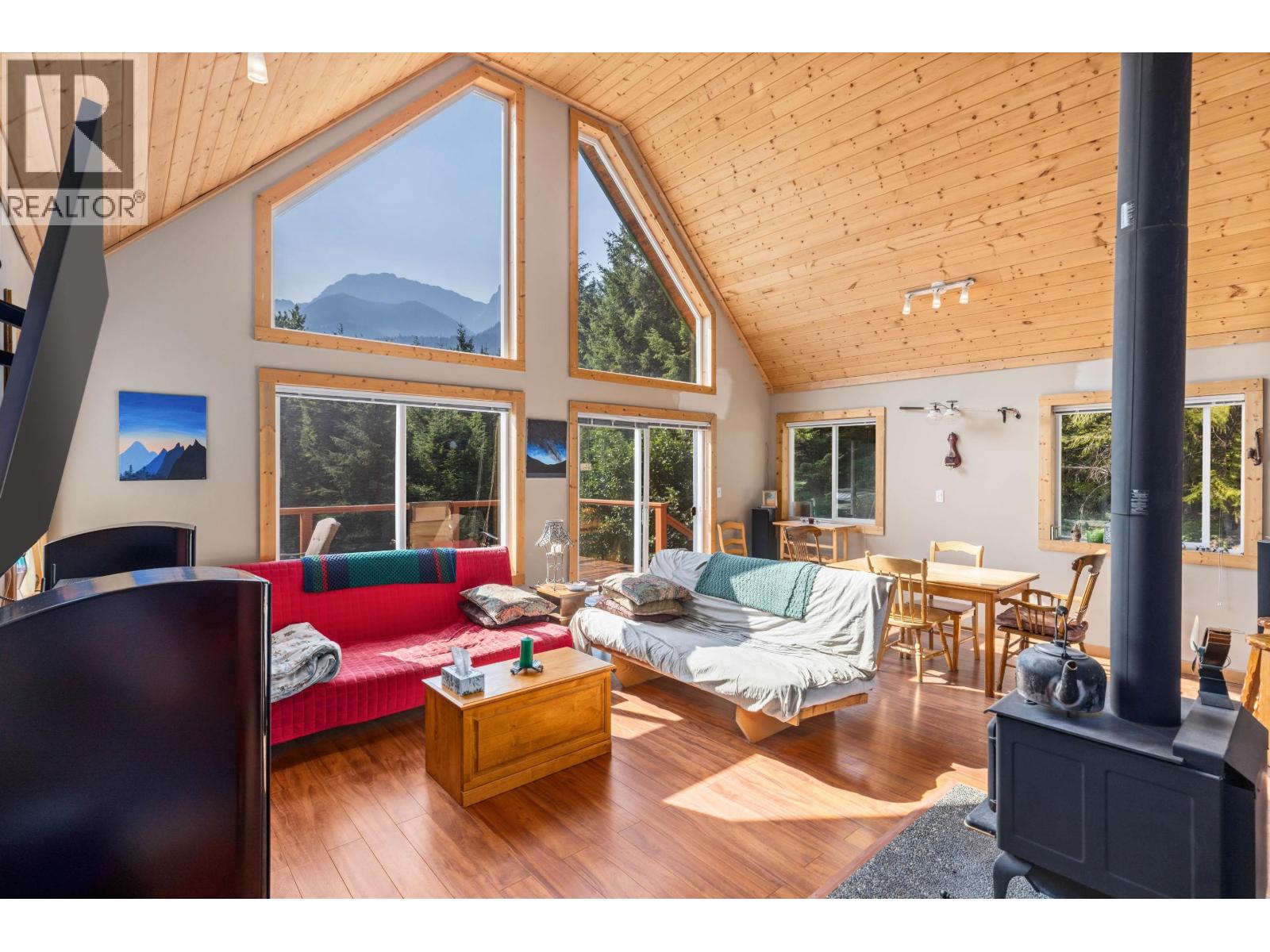 2873 Blackwater Road, D'arcy, British Columbia  V0N 1L0 - Photo 3 - R3110556