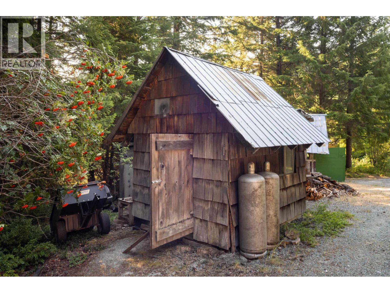 2873 Blackwater Road, D'arcy, British Columbia  V0N 1L0 - Photo 18 - R3110556