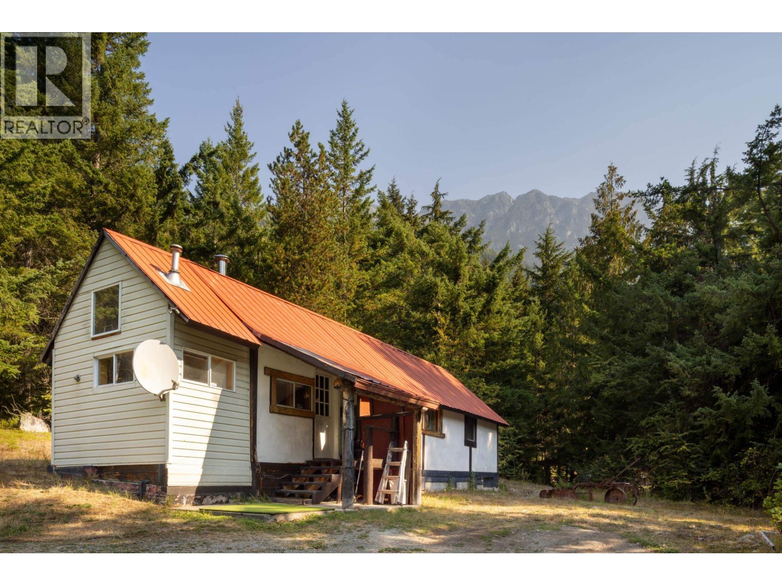 2873 Blackwater Road, D'arcy, British Columbia  V0N 1L0 - Photo 23 - R3110556