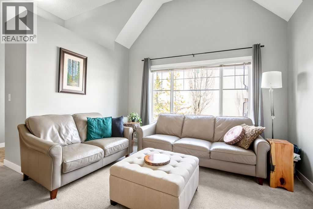 72 Cimarron Vista Gardens, Okotoks, Alberta  T1S 0G3 - Photo 5 - A2301892