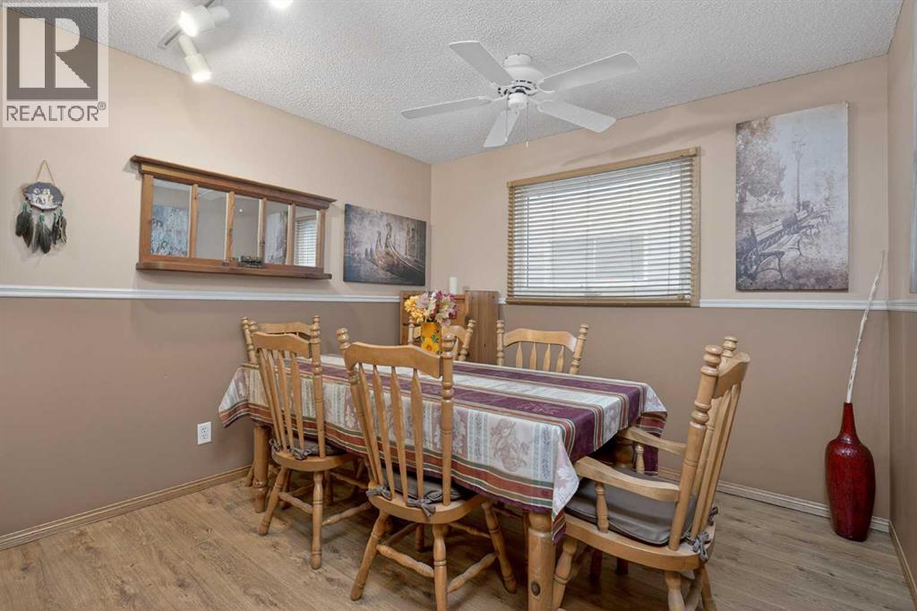 80 Deerbrook Road SE, Calgary, Alberta  T2J 6L6 - Photo 21 - A2302425