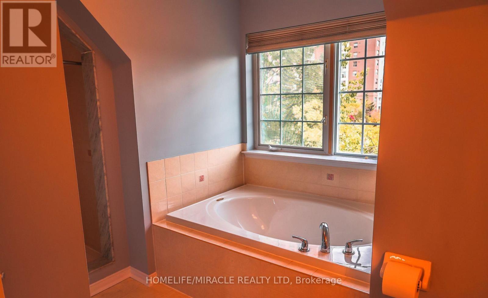 46 - 75 Strathaven Drive, Mississauga, Ontario  L5R 3W1 - Photo 28 - W13015676