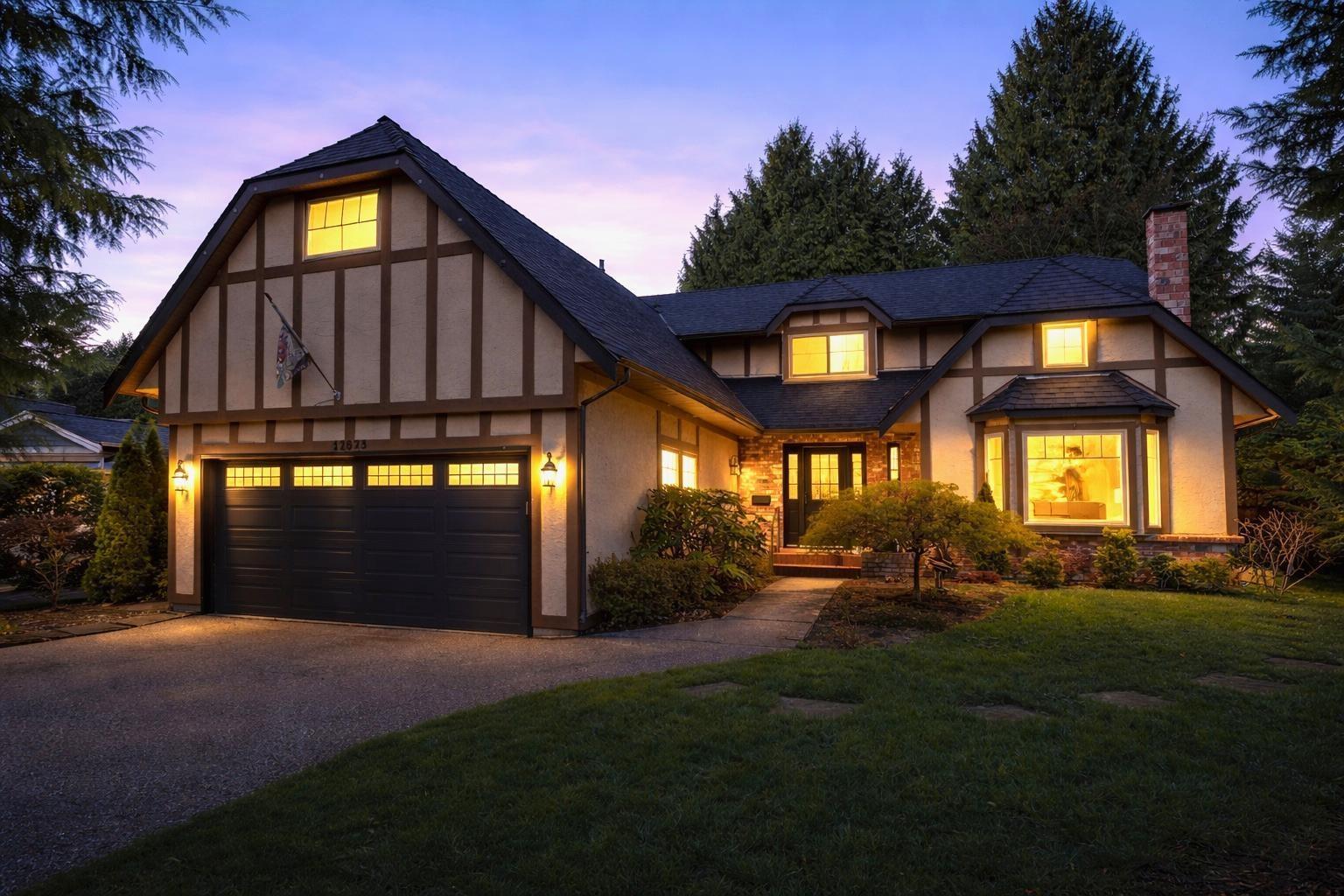 12673 Ocean Cliff Drive, Surrey, British Columbia  V4A 5Z6 - Photo 1 - R3112683