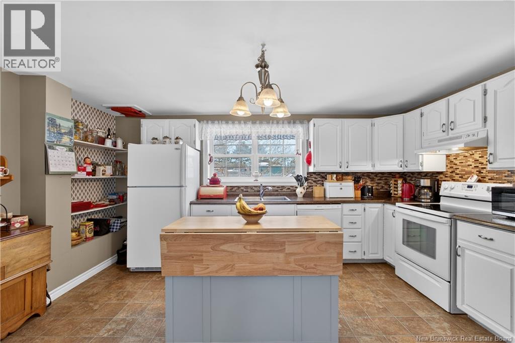87 Hill Street, Miramichi, New Brunswick  E1N 2H6 - Photo 5 - NB134324
