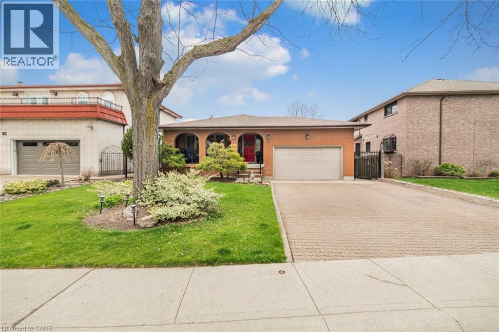 97 Albion Falls Boulevard, Hamilton, Ontario  L8W 1R4 - Photo 3 - 40822044