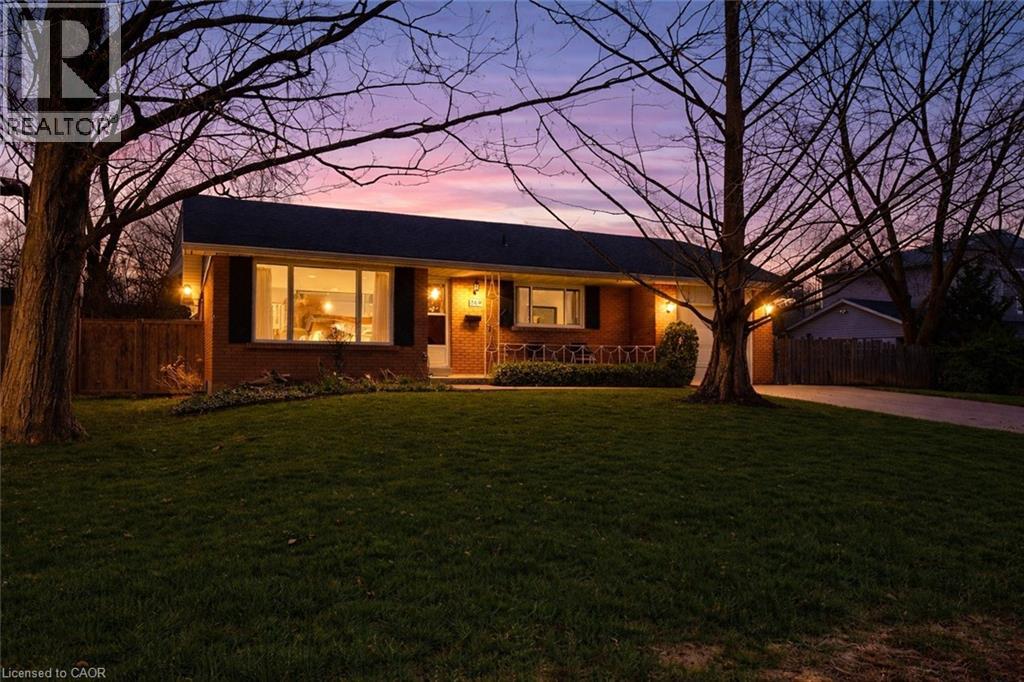 369 Beechwood Crescent, Burlington, Ontario  L7L 3P7 - Photo 2 - 40822075